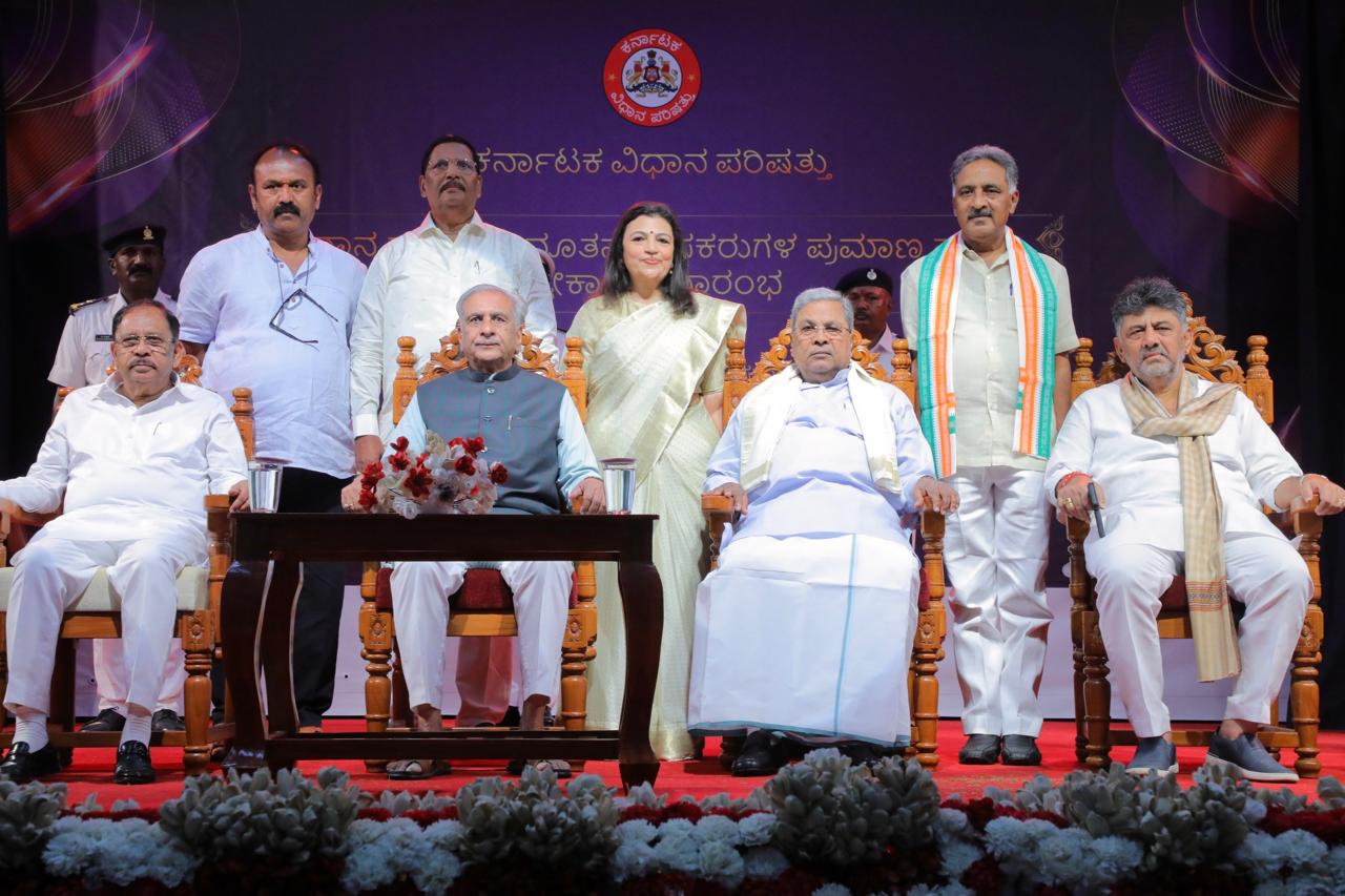 ವಿಧಾನ ಪರಿಷತ್ ನೂತನ ಸದಸ್ಯರ ಪ್ರಮಾಣ ವಚನ ಸ್ವೀಕಾರ