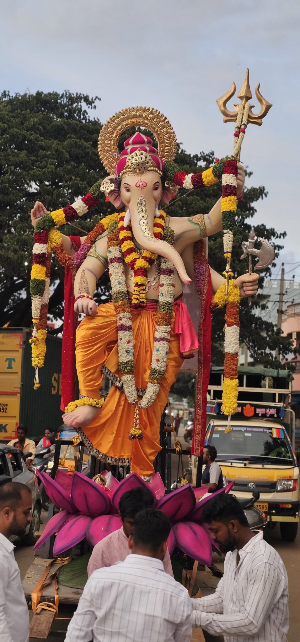 22ಅಡಿ ಎತ್ತರದ ಗಣೇಶ ಮೂರ್ತಿ ವಿಸರ್ಜನೆ