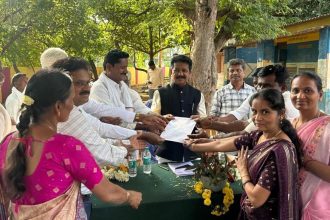 ಹುಲಿಕುಂಟೆ ಶಾಲಾ ಶತಮಾನೋತ್ಸವ ವಿಜೃಂಭಣೆಯಿಂದ ಆಚರಿಸಲು ಶಾಸಕ ರಘುಮೂರ್ತಿ ಸೂಚನೆ