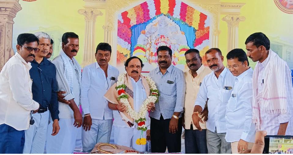 ಕೆಂಚಲಿಂಗೇಶ್ವರ ದೇವಸ್ಥಾನ ಅಭಿವೃದ್ಧಿಗೆ 25 ಲಕ್ಷ ಅನುದಾನ-ಸಚಿವ ಸುಧಾಕರ್