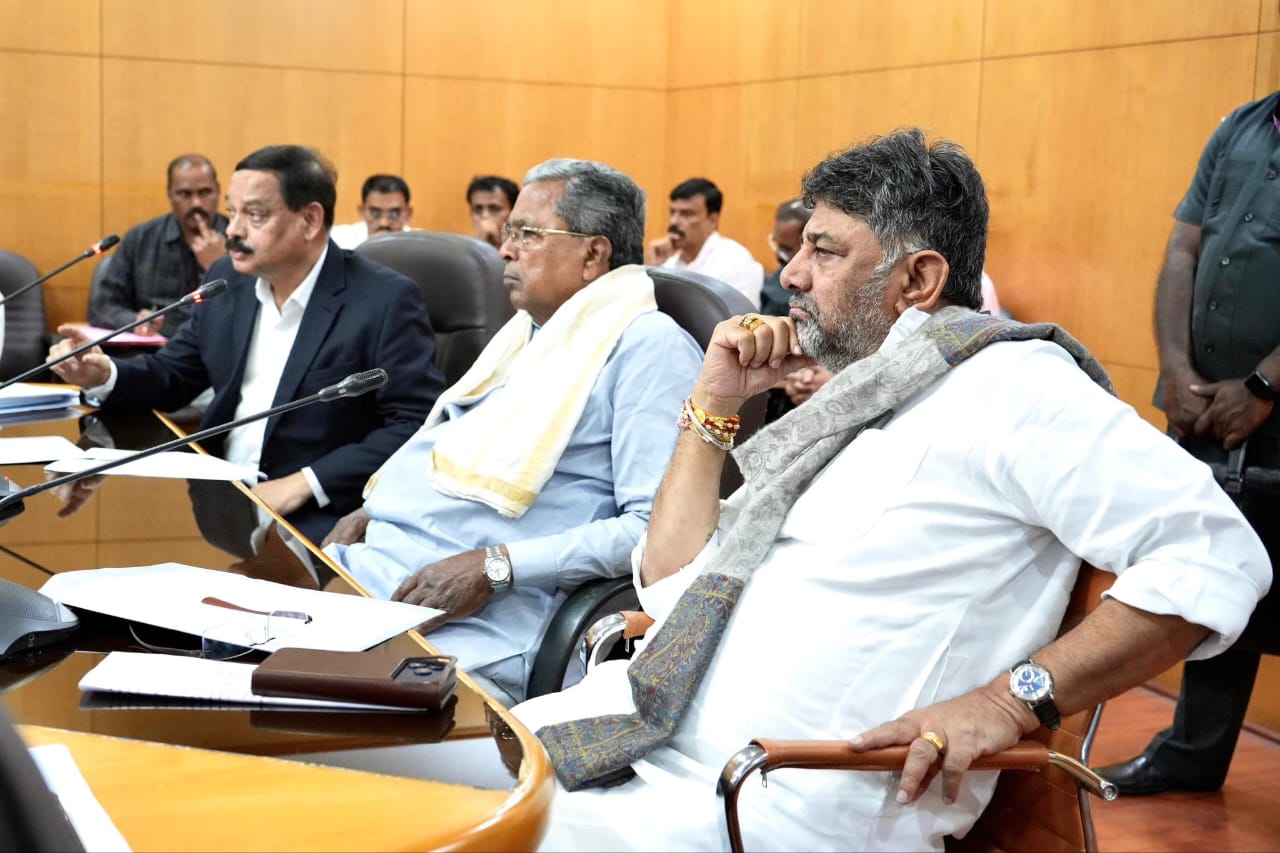 ಸಿಎಂ, ಡಿಸಿಎಂ ನೇತೃತ್ವದಲ್ಲಿ ಜಾತಿ ಗಣತಿ ಸಭೆ