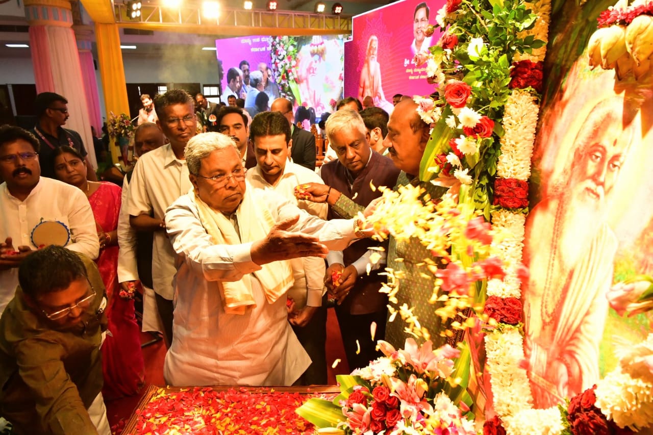 ಶೂ ಪ್ರಕರಣದ ಆರೋಪಿಯನ್ನ ಸಿಜೆಐ ಗವಾಯಿ ಅವರು ಕ್ಷಮಿಸಿದ್ದಾರೆ. ಆದರೆ ನಾನು ತೀವ್ರವಾಗಿ ಖಂಡಿಸುವೆ-ಸಿಎಂ