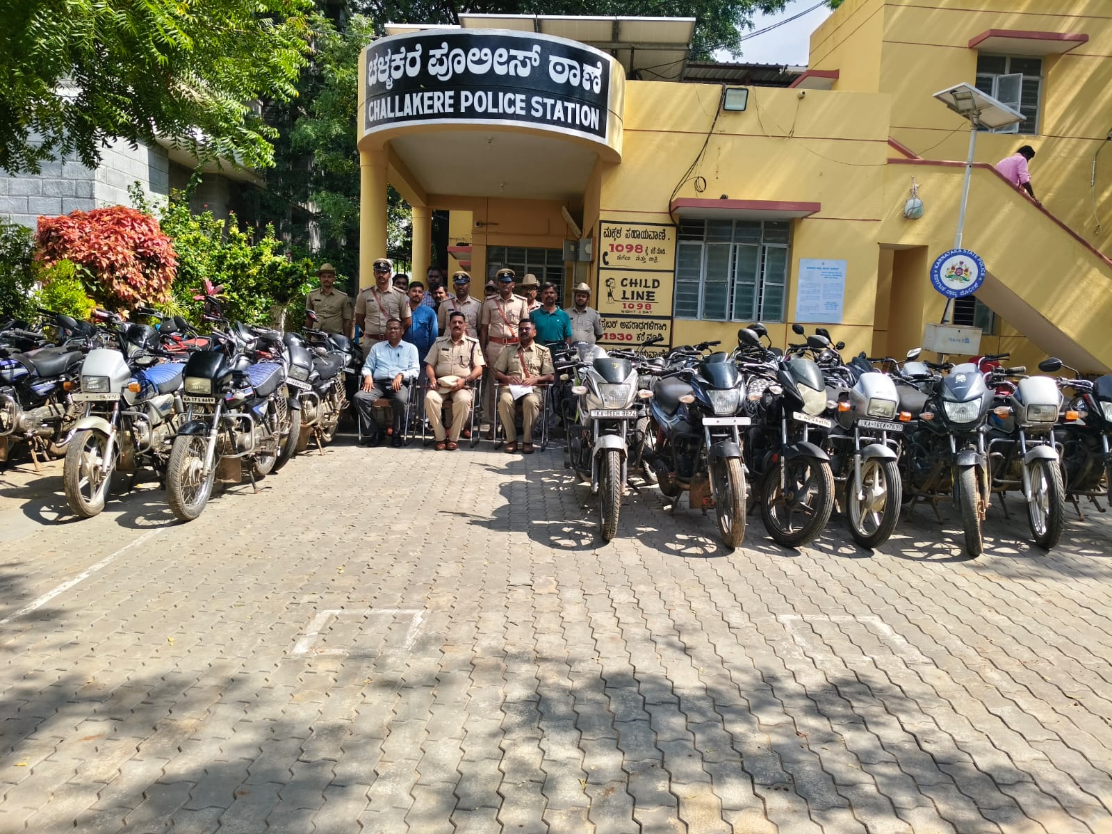 ಪೊಲೀಸರ ಮಿಂಚಿನ ಕಾರ್ಯಚರಣೆ: ಬೈಕ್ ಕಳ್ಳನ ಬಂಧನ, 34 ಬೈಕ್ ಪತ್ತೆ