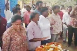 ಪ್ರಾಮಾಣಿಕ ಅಧಿಕಾರಿಗಳಿಗೆ ಆತ್ಮಹತ್ಯೆ ಗ್ಯಾರಂಟಿ! ಕಲ್ಪಿಸಿರುವ ಭ್ರಷ್ಟ ಕಾಂಗ್ರೆಸ್ ಸರ್ಕಾರ