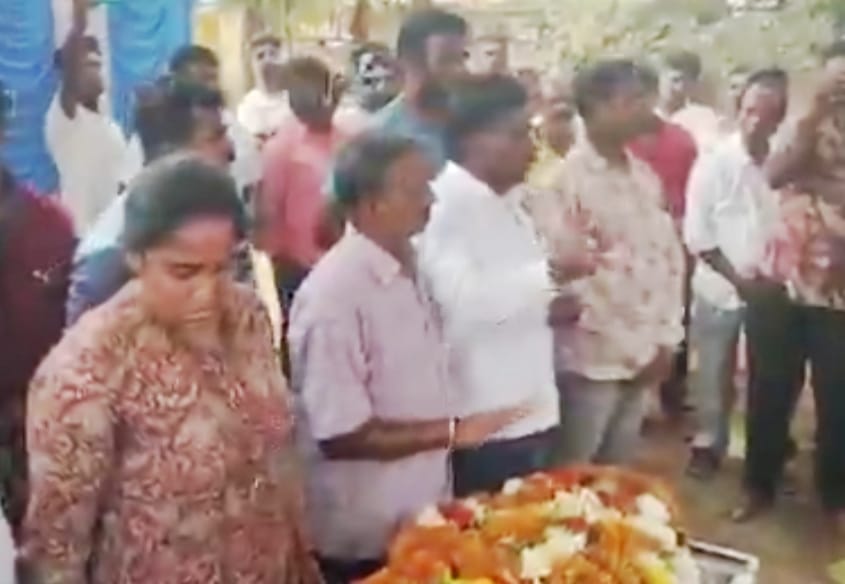 ಪ್ರಾಮಾಣಿಕ ಅಧಿಕಾರಿಗಳಿಗೆ ಆತ್ಮಹತ್ಯೆ ಗ್ಯಾರಂಟಿ! ಕಲ್ಪಿಸಿರುವ ಭ್ರಷ್ಟ ಕಾಂಗ್ರೆಸ್ ಸರ್ಕಾರ