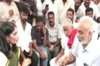 ಹಾಸನಾಂಬೆ ದರ್ಶನಕ್ಕೆ ಬಂದ ಕುಮಾರಸ್ವಾಮಿಗೆ ಅವಮಾನ, ಪ್ರತಿಭಟನೆ