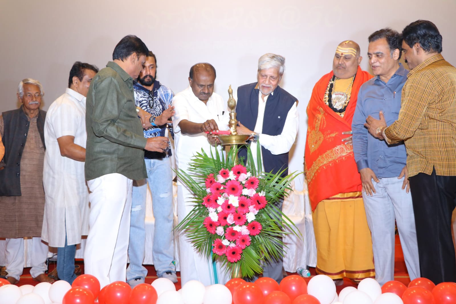 ರಾಜೇಂದ್ರ ಸಿಂಗ್ ಬಾಬು ನಿರ್ದೇಶಕರಾಗಿ 50 ವರ್ಷ ಪೂರ್ಣ, ಸಂಭ್ರಮಾಚರಣೆ