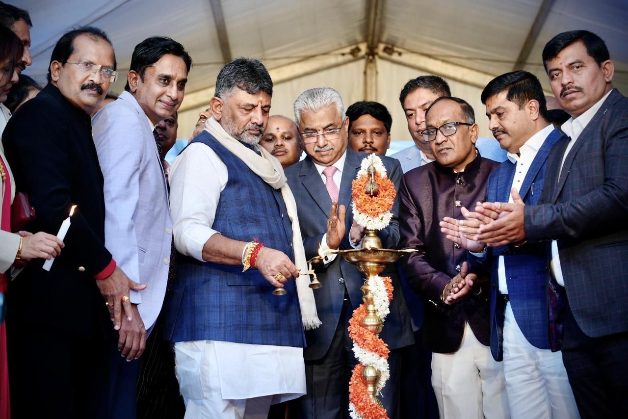 ವಕೀಲರಿಗೆ ವಸತಿ ನಿವೇಶನ ಹಾಗೂ ಸಮುದಾಯ ಭವನ ನಿರ್ಮಾಣಕ್ಕೆ ಅಗತ್ಯ ಭೂಮಿ ಕೊಡಿ