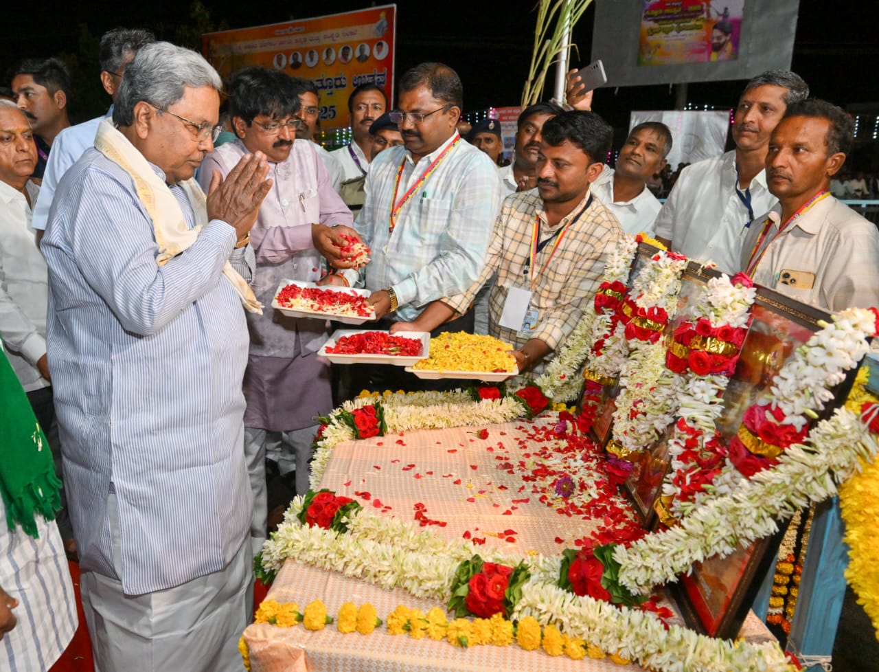 ಸಿಪಾಯಿ ದಂಗೆಗೂ 33 ವರ್ಷ ಮೊದಲೇ ಬ್ರಿಟೀಷರ ಸೋಲಿಸಿದ್ದ ಕಿತ್ತೂರು ಚೆನ್ನಮ್ಮ