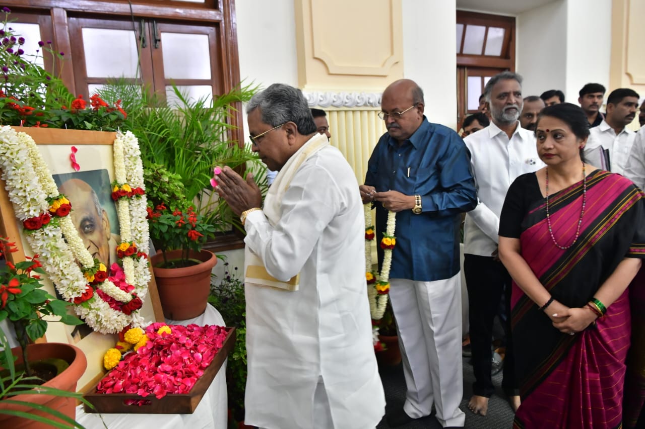 ಅಖಂಡ ಭಾರತ ನಿರ್ಮಾಣದ ಸಂಕಲ್ಪತೊಟ್ಟು ಯಶಸ್ವಿಯಾದ ಉಕ್ಕಿನ ಮನುಷ್ಯ