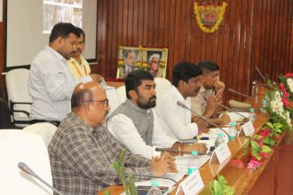 ಪೌರ ಕಾರ್ಮಿಕರಿಗೆ ಸರಿಯಾದ ಸಮಯಕ್ಕೆ ವೇತನ ನೀಡಿ-ಆಯೋಗದ ಅಧ್ಯಕ್ಷ ಪಿ.ರಘು