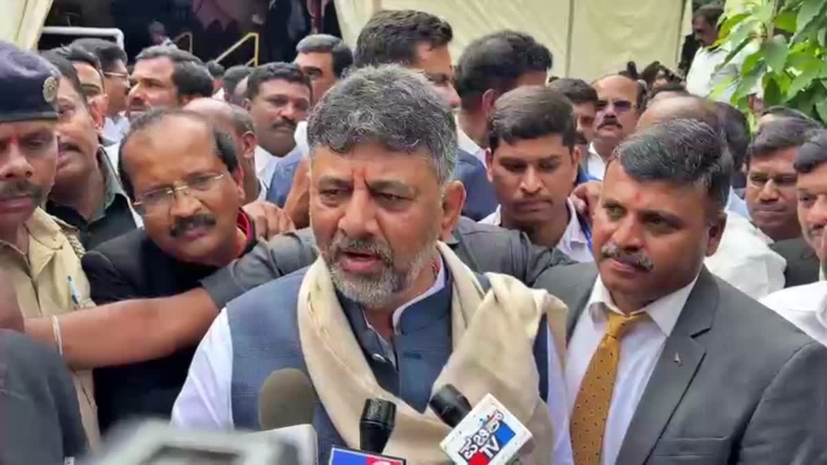 ಬಿ ಖಾತಾ ಹೆಸರಿನಲ್ಲಿ 4-5 ಲಕ್ಷ ಲೂಟಿ ಮಾಡುವುದಕ್ಕೆ ವಿರೋಧ