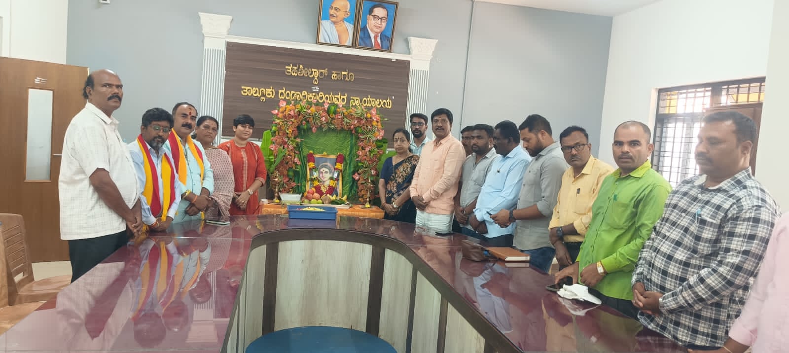 ಜೀವ ಪಣಕ್ಕಿಟ್ಟು ಹೋರಾಡಿದ ವೀರವನಿತೆ ಒನಕೆ ಓಬವ್ವ