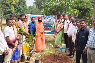 ವೀರೇಂದ್ರ ಹೆಗಡೆಯವರ ಹುಟ್ಟು ಹಬ್ಬದ ಪ್ರಯುಕ್ತ ಸಾಮಾಜಿಕ ಅರಣ್ಯಿಕರಣಕ್ಕೆ ಚಾಲನೆ