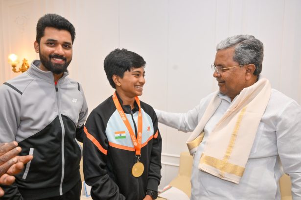 ಏಷ್ಯಾ ಕಪ್ ಬ್ಯಾಡ್ಮಿಂಟನ್ ಪಂದ್ಯದಲ್ಲಿ ಚಿನ್ನದ ಪದಕ ಗಳಿಸಿದ ಶೈನಾ ಮಣಿಮುತ್ತು