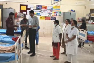 ಪರಶುರಾಂಪುರ ಹಾಸ್ಟೆಲ್, ಆಸ್ಪತ್ರೆಗೆ ದಿಢೀರ್ ಭೇಟಿ ನೀಡಿದ ಜಿಪಂ ಸಿಇಒ