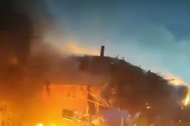 ರೈತ ವಿರೋಧಿ ಕಾಂಗ್ರೆಸ್ ಸರ್ಕಾರದ ವಿರುದ್ಧ ಕಬ್ಬು ಬೆಳೆಗಾರರ ಕಿಚ್ಚು ಭುಗಿಲೆದ್ದಿದೆ