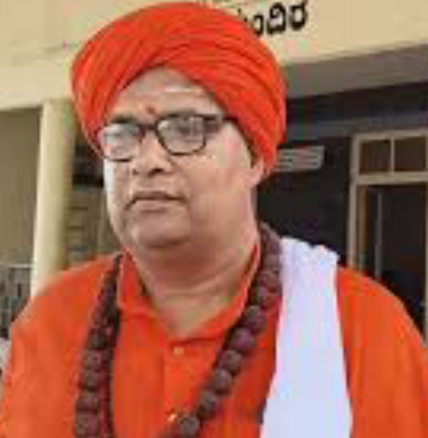 ಡಿಕೆಶಿ ಬೆಂಬಲಕ್ಕೆ ನಿಂತ ಮತ್ತೊಬ್ಬ ಸ್ವಾಮೀಜಿ