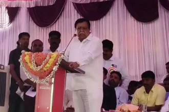 ಮುಂದೆ ಯಾವ ಪಕ್ಷದ ಬಾವುಟ ಹಿಡಿಬೇಕು ಎನ್ನುವುದನ್ನು  ತಿಳಿಸುವೆ-ಕೆ.ಎನ್ ರಾಜಣ್ಣ