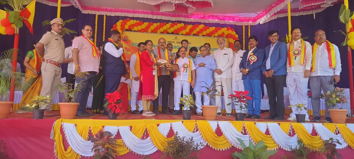 ತೋಟಗಾರಿಕೆ ಇಲಾಖೆಯ ಸ್ತಬ್ದ ಚಿತ್ರಕ್ಕೆ ಎರಡನೇ ಬಹುಮಾನ