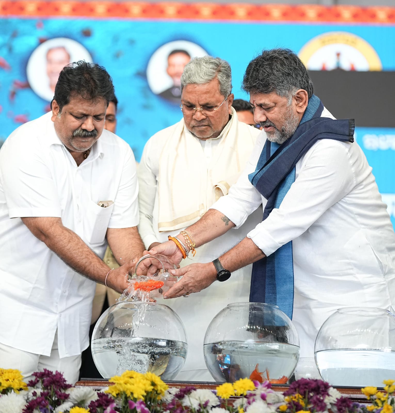 ಮನ ಸೆಳೆಯುತ್ತಿದೆ ವೈವಿಧ್ಯಮಯ ಮತ್ಸ್ಯಮೇಳ