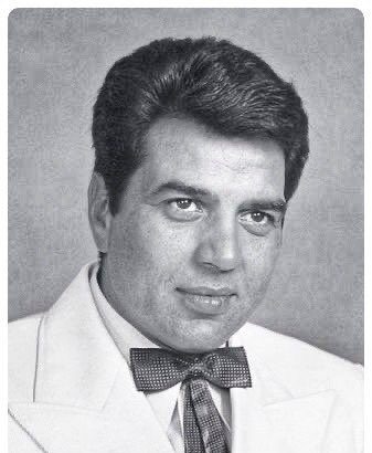 ಬಾಲಿವುಡ್‌ ಹಿರಿಯ ನಟ ಧರ್ಮೇಂದ್ರ ಇನ್ನಿಲ್ಲ