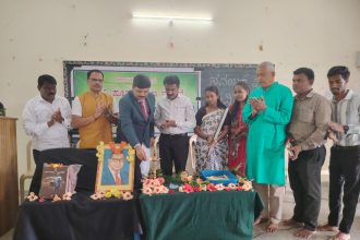 ಸಂವಿಧಾನ ಗೌರವಿಸಿ ಕಾನೂನು ಪಾಲಿಸುವುದು ಆದ್ಯ ಕರ್ತವ್ಯ