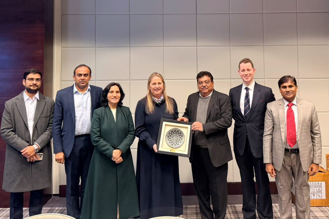 ಇನೋವೇಶನ್ ಸೆಂಟರ್ ಸ್ಥಾಪಿಸುವಂತೆ ಎಲಿಮೆಂಟ್ ಸಿಕ್ಸ್ ಗೆ ಆಹ್ವಾನ!