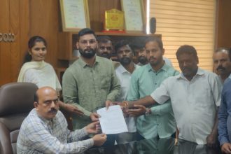 ಹೊರಗುತ್ತಿಗೆ ನೌಕರರಿಗೆ ಖಾಯಂ ಮಾಡಲು ಮನವಿ