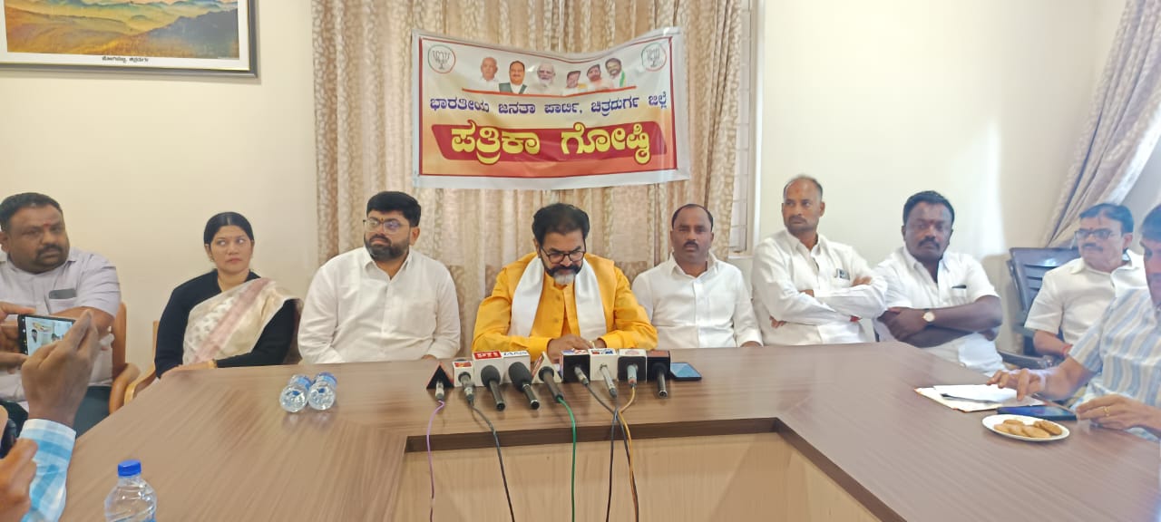 ರೋಗಗ್ರಸ್ತ ಕಾಂಗ್ರೆಸ್ಸಿಗೆ ವಯಸ್ಸಾಗಿದ್ದು ಚಿಕಿತ್ಸೆ ನೀಡಿದರೂ ಗುಣ ಆಗಲ್ಲ