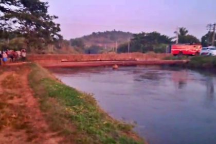ಸೂಳೆಕೆರೆ ಬಳಿಯ ಕಾಲುವೆಗೆ ಕಾರು ಉರುಳಿ ಇಬ್ಬರ ಸಾವು