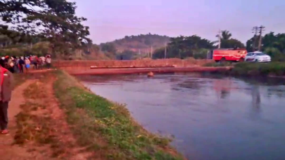 ಸೂಳೆಕೆರೆ ಬಳಿಯ ಕಾಲುವೆಗೆ ಕಾರು ಉರುಳಿ ಇಬ್ಬರ ಸಾವು