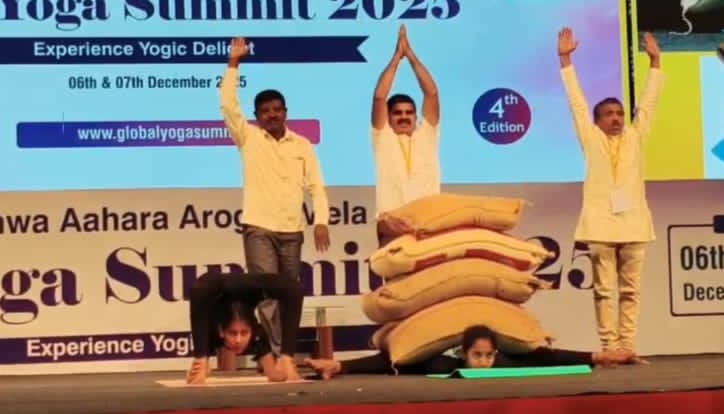 ಗ್ಲೋಬಲ್ ರೆಕಾರ್ಡ್ ಪ್ರಶಸ್ತಿ ಪಡೆದ ಯೋಗ ಪಟು ಯಶಸ್ವಿನಿ