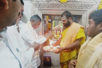 ಘಾಟಿ ಸುಬ್ರಮಣ್ಯ ಕ್ಷೇತ್ರಕ್ಕೆ ಸಚಿವ ಕೆ.ಎಚ್.ಮುನಿಯಪ್ಪ ಭೇಟಿ