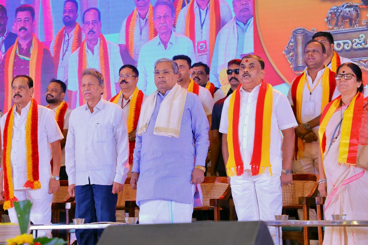 ಕನ್ನಡ ವಾತಾವರಣ ನಿರ್ಮಾಣ ಮಾಡುವುದು ನಮ್ಮೆಲ್ಲರ ಜವಾಬ್ದಾರಿ-ಸಿಎಂ