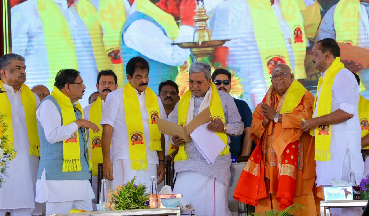 ವೇಣುಗೋಪಾಲ್ ಅವರೊಂದಿಗೆ ರಾಜಕೀಯ ಚರ್ಚೆಯಾಗಿಲ್ಲ: ಸಿದ್ದರಾಮಯ್ಯ