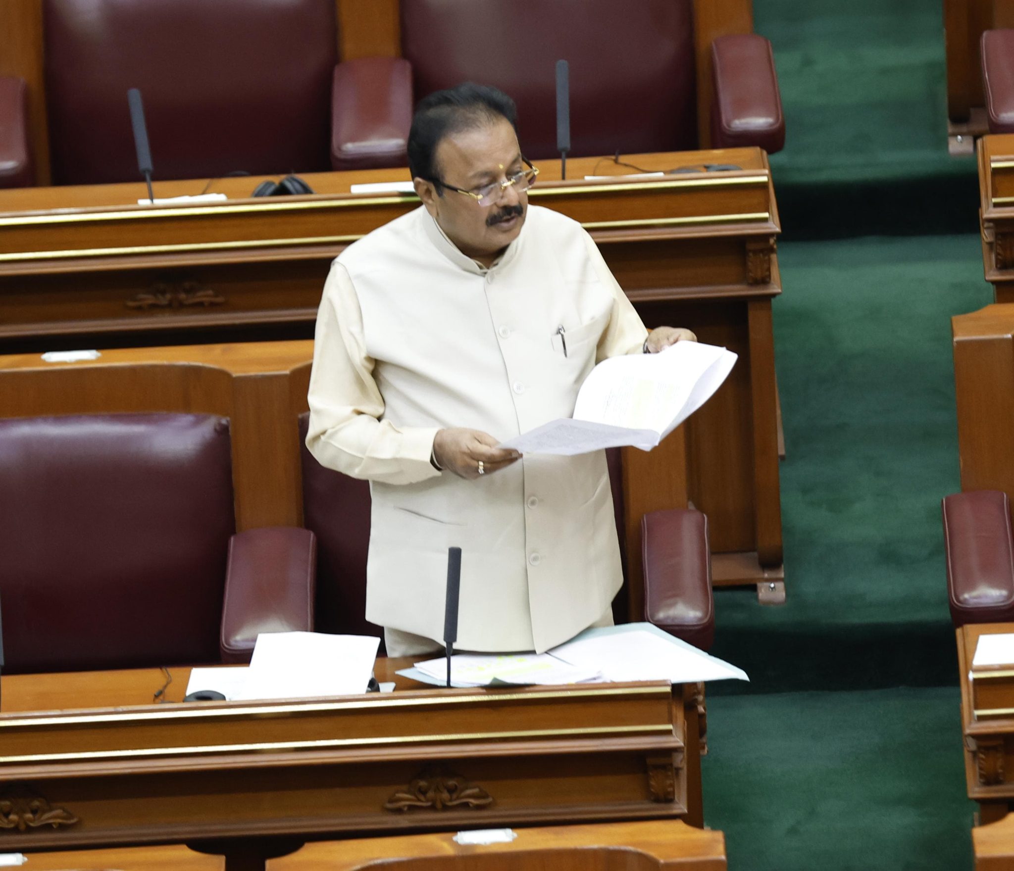 ಬಾಕಿ ಬೆಳೆವಿಮೆ ಪರಿಹಾರ ವಿತರಣೆಗೆ ಕ್ರಮ-ಚಲುವರಾಯಸ್ವಾಮಿ