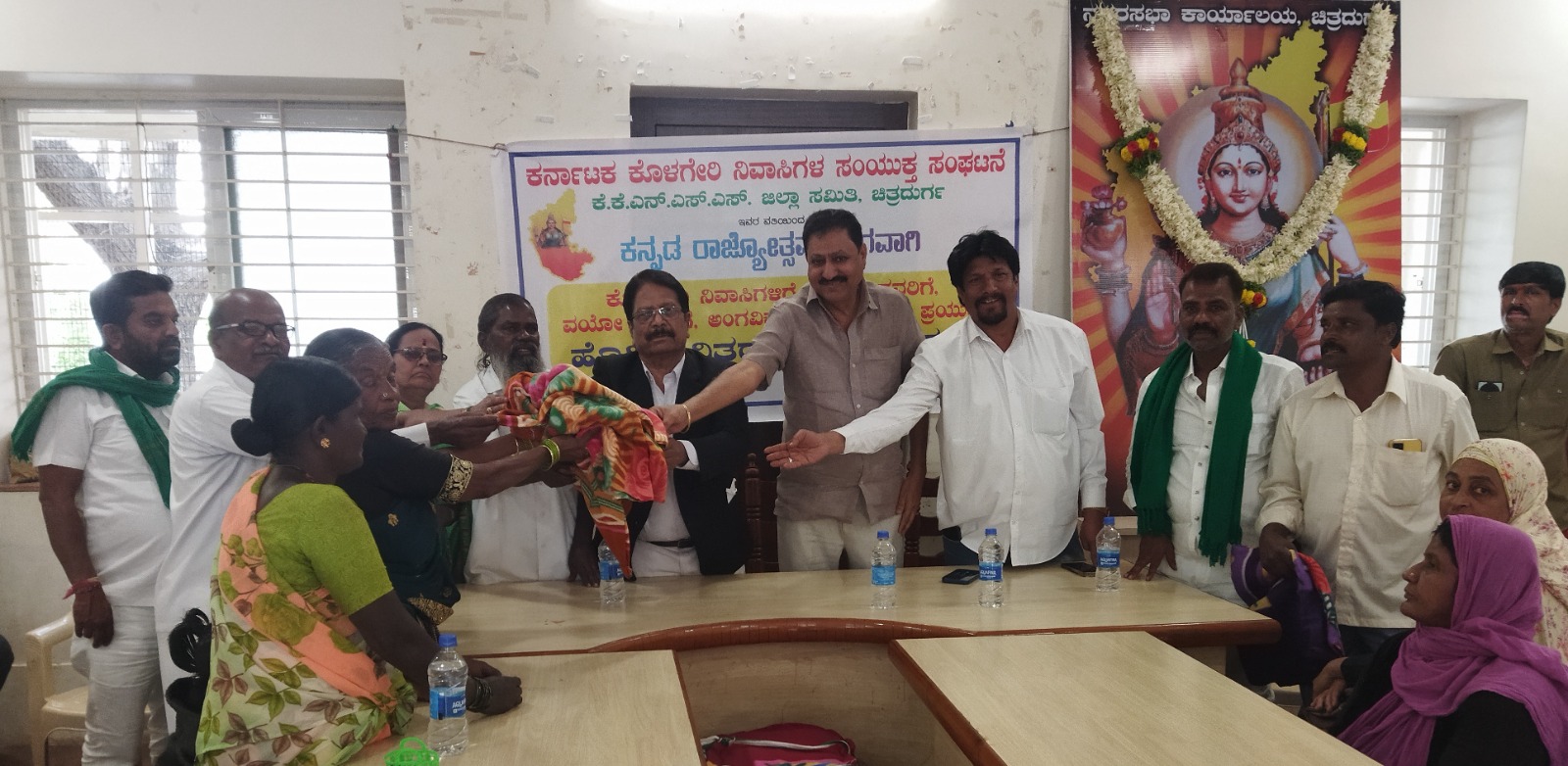 ಕರ್ನಾಟಕ ಏಕೀಕರಣದ ಮಹನೀಯರ ಸ್ಮರಣೆ ಎಲ್ಲರ ಕರ್ತವ್ಯ