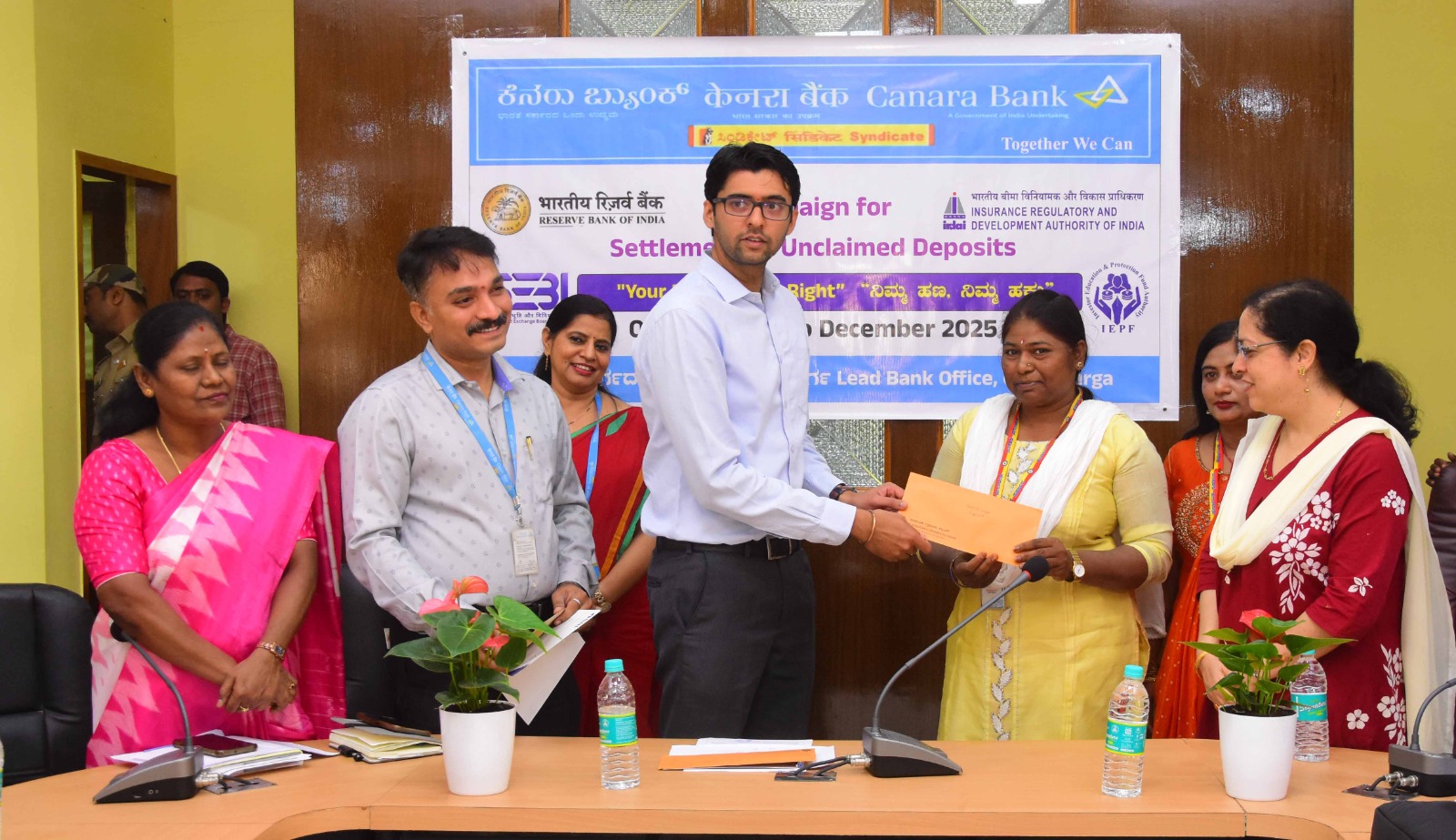 ಸ್ವ-ಸಹಾಯ ಗುಂಪುಗಳ ನೆರವು ಪಡೆಯಲು ಸೂಚಿಸಿದ ಸಿಇಒ ಡಾ.ಎಸ್.ಆಕಾಶ್