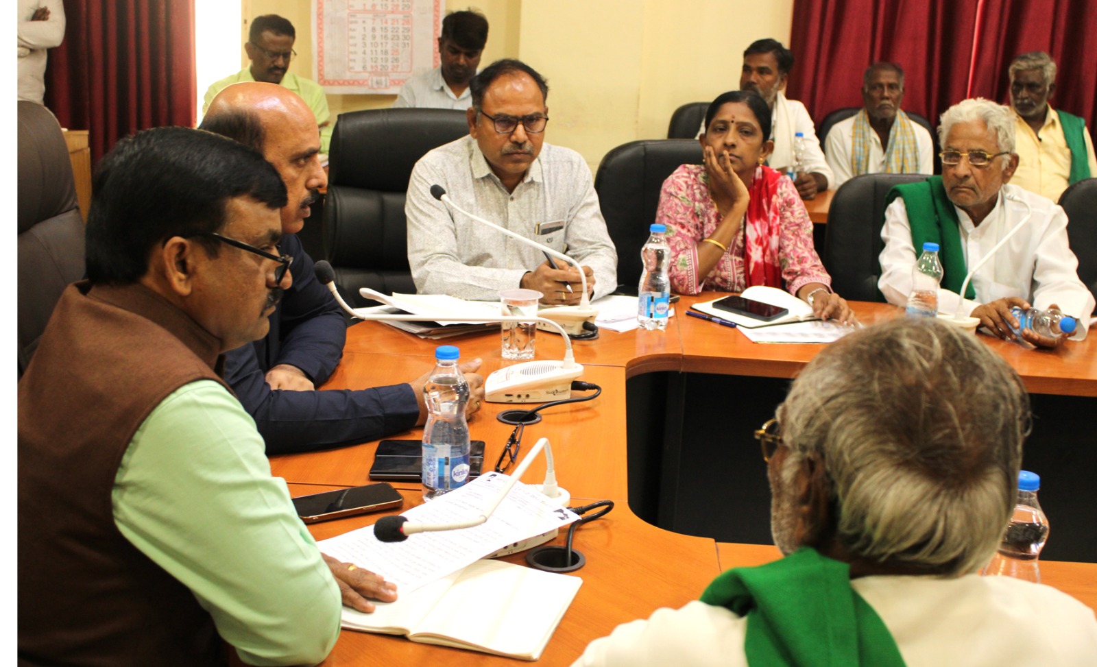 ಕೃಷಿ ಹಾಗೂ ತೋಟಗಾರಿಕೆ ಅಧಿಕಾರಿಗಳಿಗೆ ರೈತರ ಸಮಸ್ಯೆಗೆ ತ್ವರಿತವಾಗಿ ಸ್ಪಂದಿಸಿ-ಜಿಲ್ಲಾಧಿಕಾರಿ