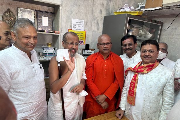 ಪಾಶ್ವನಾಥ ಜನ್ಮದಿನ, ದೀಕ್ಷಾ ಕಲ್ಯಾಣ ಕಾರ್ಯಕ್ರಮದಲ್ಲಿ ಮಾದಾರ ಶ್ರೀಗಳು