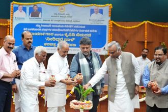 ಕೆರೆ ಸಂರಕ್ಷಣೆ ಮತ್ತು ಅಭಿವೃದ್ಧಿ ಪ್ರಾಧಿಕಾರದ ಸಭೆ ನಡೆಸಿದ ಡಿಸಿಎಂ