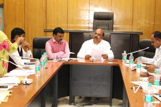 ತೊಗರಿ ಬೆಳೆ ನಷ್ಟ: ಮಧ್ಯಂತರ ಪರಿಹಾರ ನೀಡಲು ತಾಕೀತು, ವಿಮಾ ಕಂಪನಿ ಧೋರಣೆಗೆ ಖಂಡನೆ