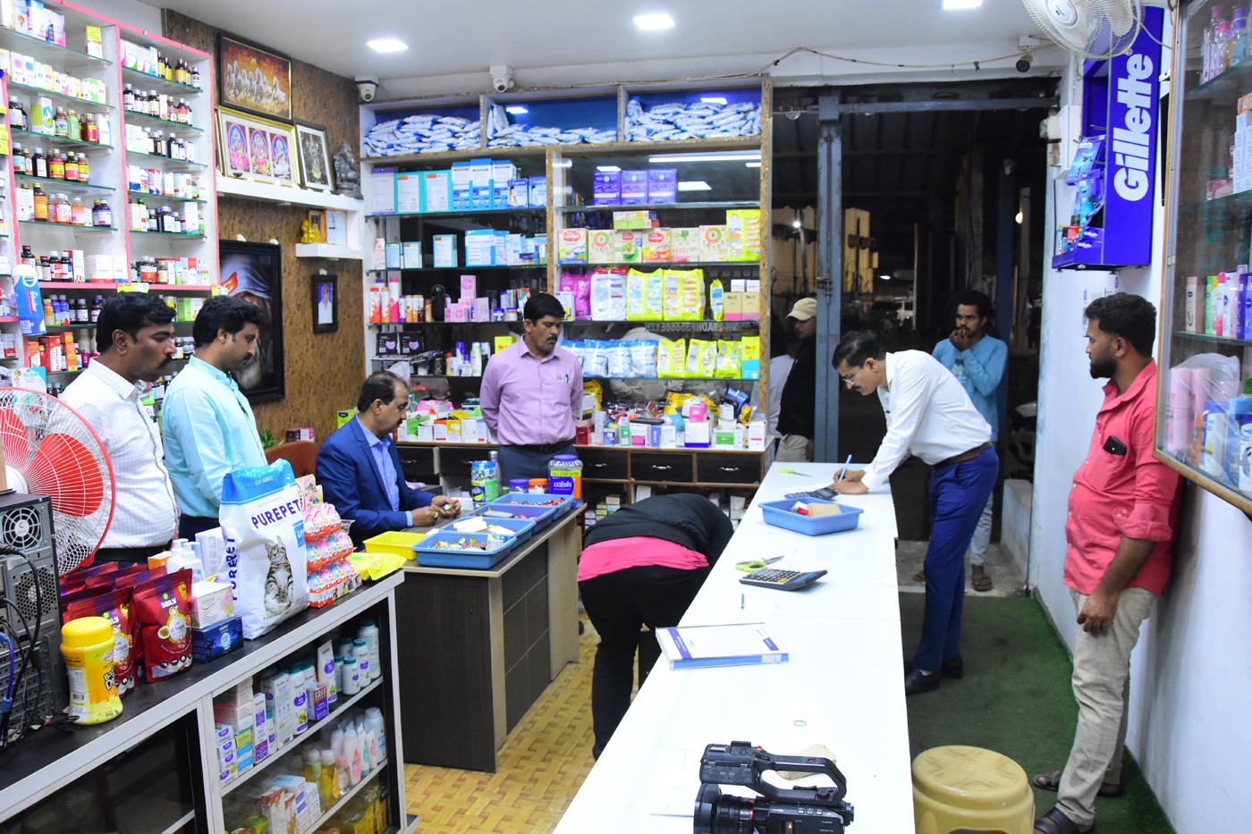 ಆಹಾರ ಆಯೋಗದಿಂದ ಜಿಲ್ಲೆಯ ವಿವಿಧ ಸ್ಥಳಗಳಿಗೆ ದಿಢೀರ್ ಭೇಟಿ ಪರಿಶೀಲನೆ