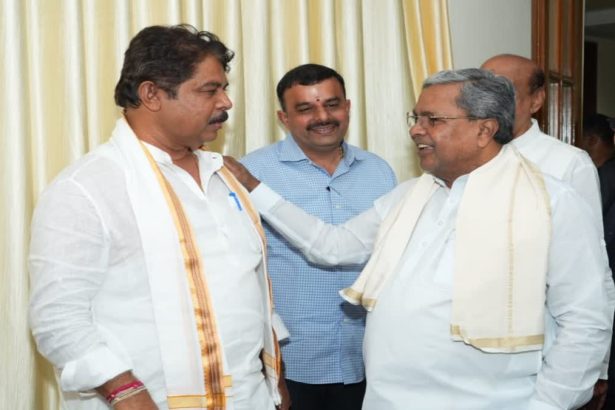 ಏನು ಆಗಲ್ಲ ನಾಟಿಕೋಳಿ ತಿನ್ನಬೇಕು ಕಣಯ್ಯ ಅಶೋಕ್, ಬಾ ತಿನ್ನೋಣ-ಸಿಎಂ