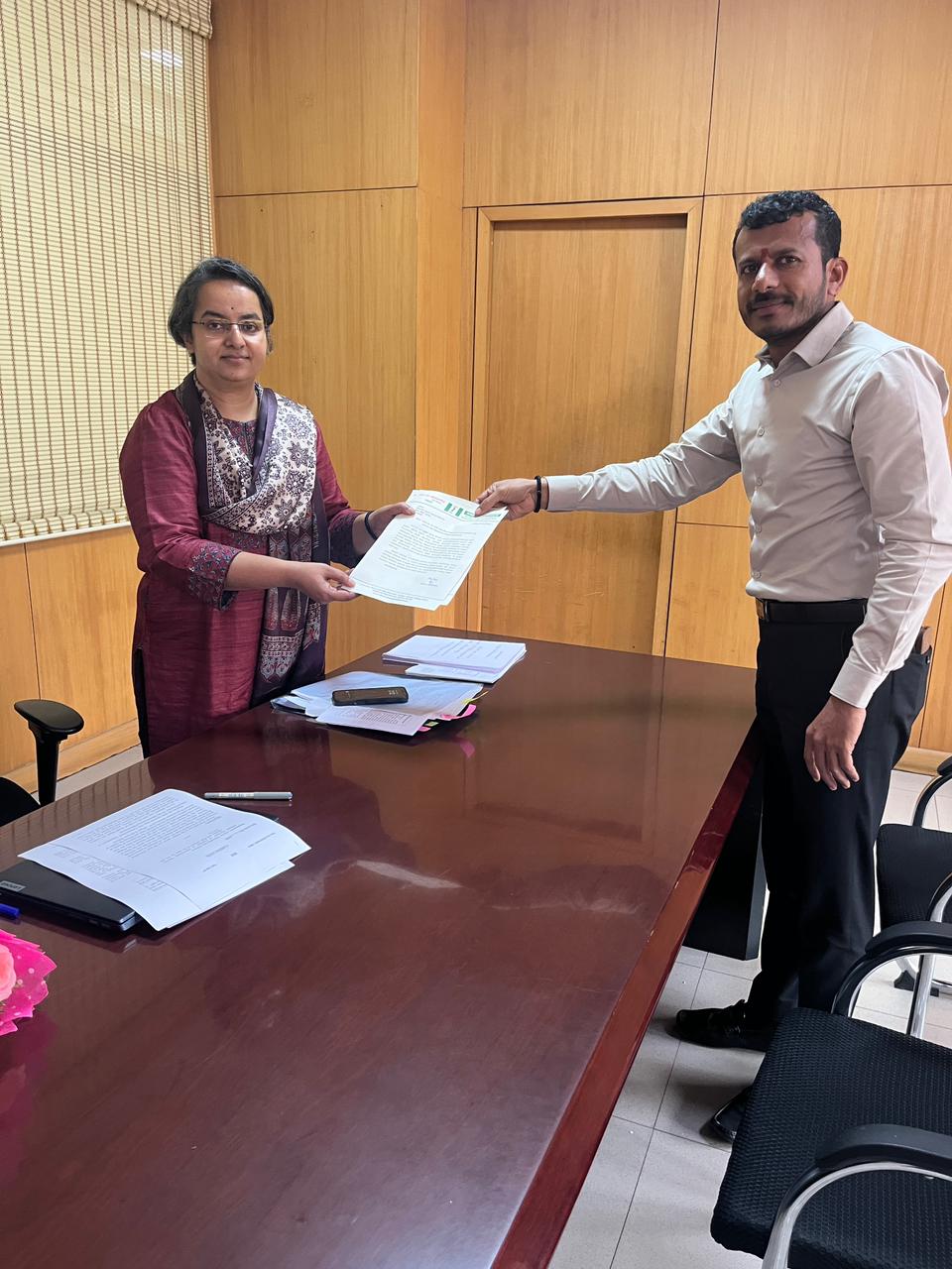 ಎಸ್ಎಸ್ಎಲ್ಸಿ ವಿದ್ಯಾರ್ಥಿಗಳು ಪರೀಕ್ಷೆಗೆ ಹಾಜರಾಗಲು ಮಾನ್ಯತೆ ನವೀಕರಣದ ಪ್ರತಿ ಕಡ್ಡಾಯಬೇಡ