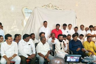 ಹೈಕೋರ್ಟ್ ನ್ಯಾಯಾಧೀಶರು ಅಥವಾ ಸಿಬಿಐ ತನಿಖೆ ನಡೆಯಲಿ-ಶ್ರೀರಾಮುಲು