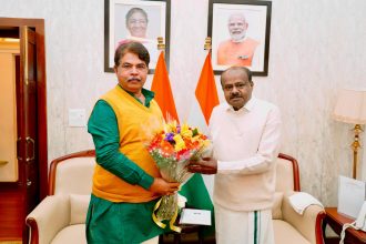 ಕುಮಾರಸ್ವಾಮಿ ಅವರನ್ನು ಭೇಟಿ ಮಾಡಿದ ವಿಪಕ್ಷ ನಾಯಕ ಆರ್.ಅಶೋಕ್