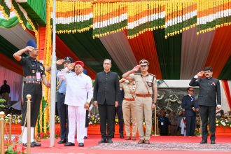 ಗಣರಾಜ್ಯೋತ್ಸವದಲ್ಲಿ ಮುಖ್ಯಮಂತ್ರಿ ಸಿದ್ದರಾಮಯ್ಯ