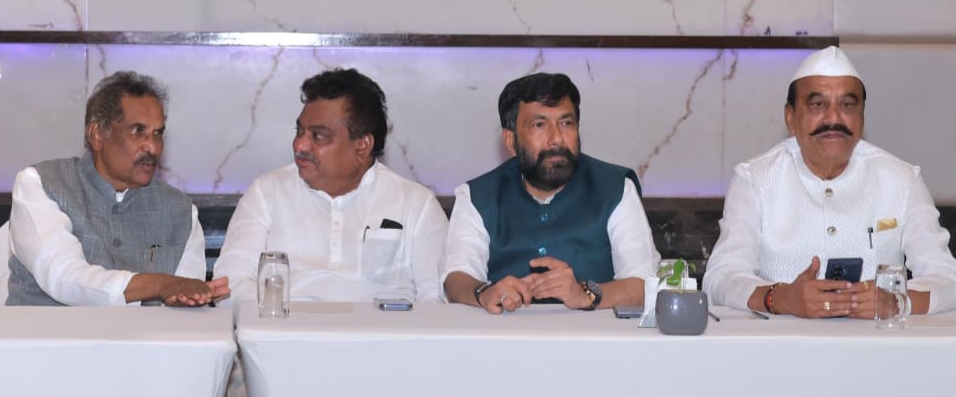 ಸಿದ್ದರಾಮಯ್ಯ ಅಧ್ಯಕ್ಷತೆಯಲ್ಲಿ ನಡೆದ ಕಾಂಗ್ರೆಸ್ ಶಾಸಕಾಂಗ ಪಕ್ಷದ ಸಭೆ